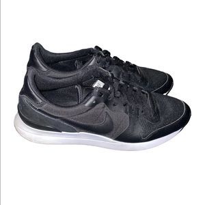 Nike Internationalist LT17 Men’s Athletic Shoes Size 11